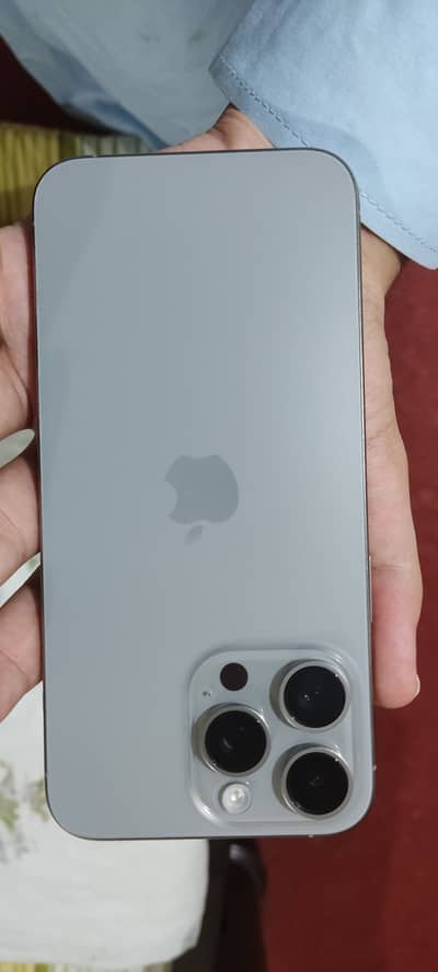 Apple iPhone 15 Pro Max