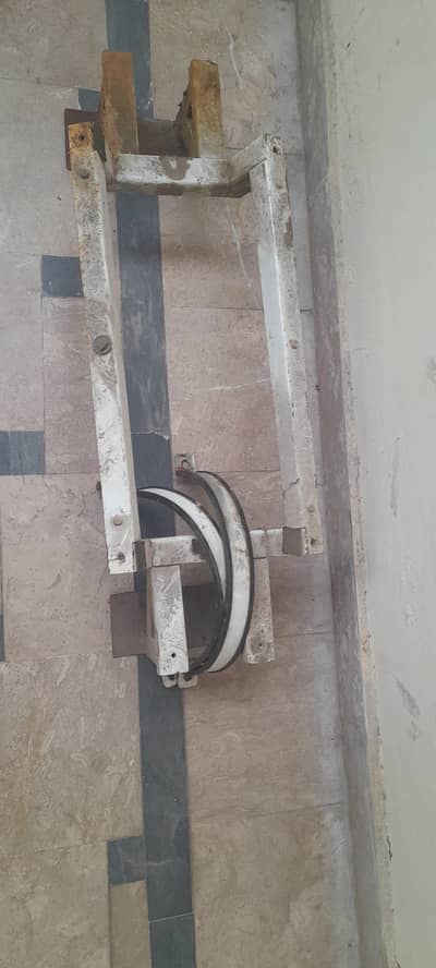 CNG KIT CYLINDER STAND