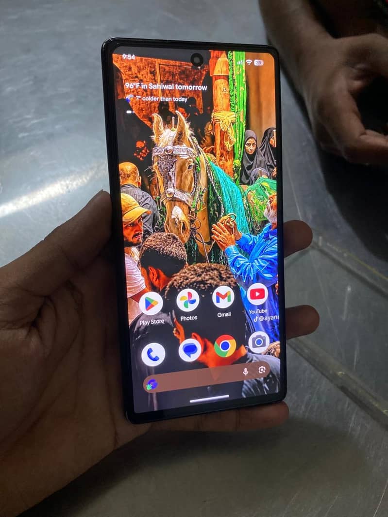 Google Pixel 6 4