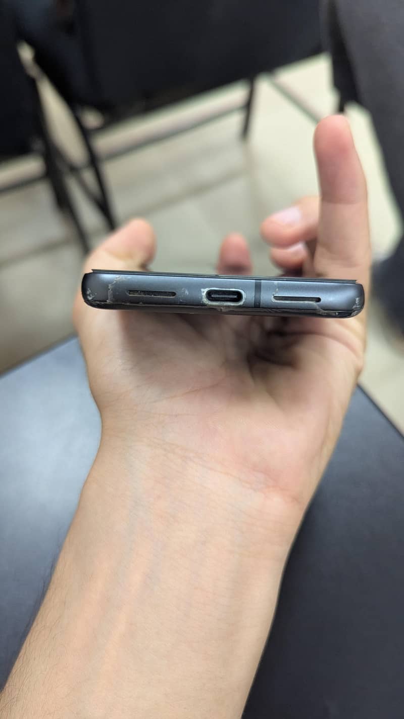 Google Pixel 8 3