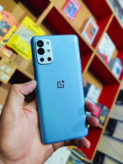 One Plus 9R