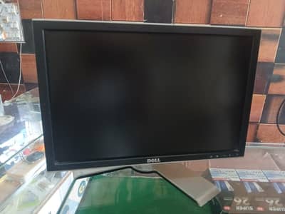 core i3, DDR3 RAM 2GB, HARD 1900