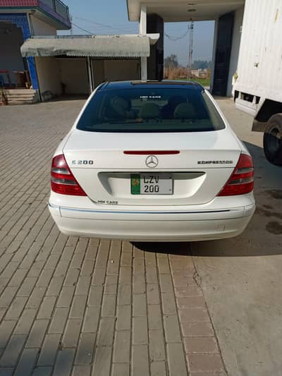 Mercedes E Class 2005