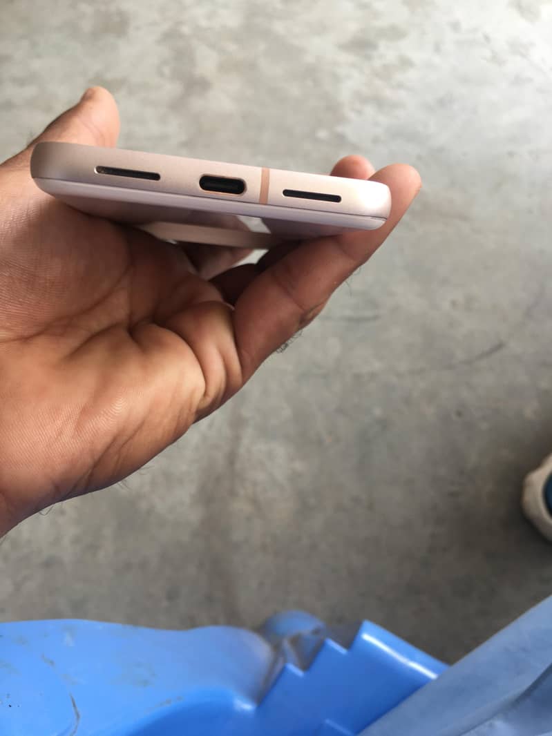 Google Pixel 8 1