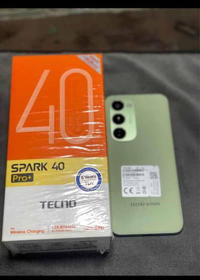 Tecno Spark40 Pro plus complete saman 5 month warranty hai