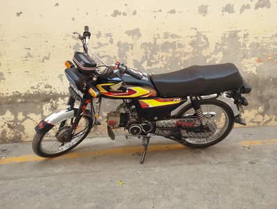 Bike ka koi kam ni hona wla documents bilkol clear ha biomatic bi mil