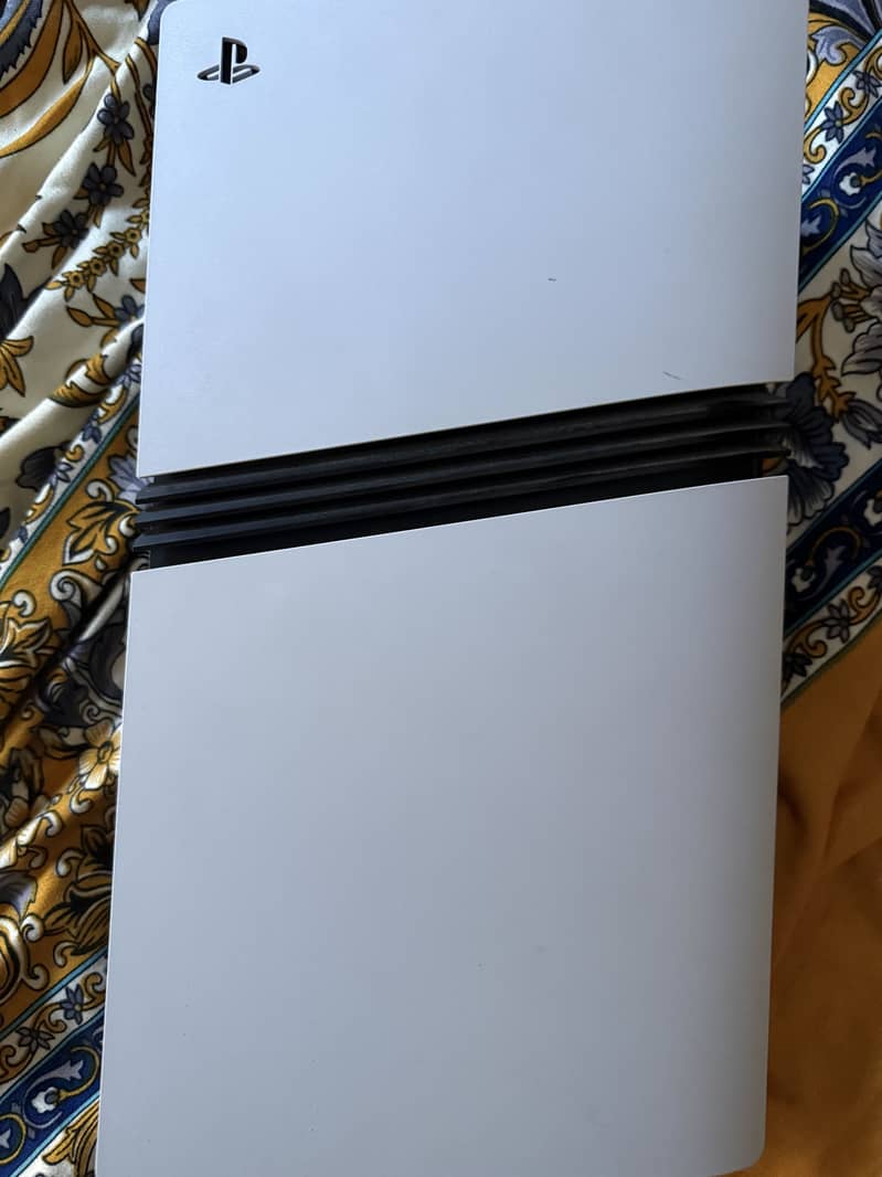 PS5 Pro 2Tb With 2 Controller Bundle 5