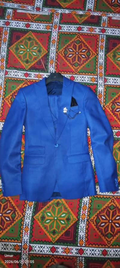 Royal blue coat paint