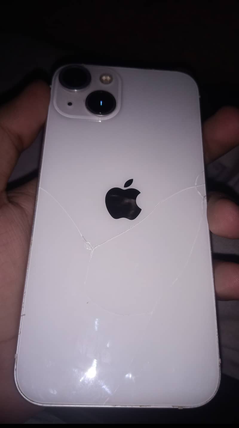 Apple iPhone 13 1