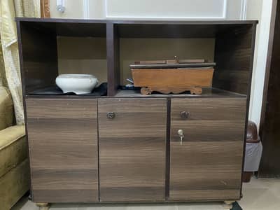 Kitchen cupboard for oven and other storage