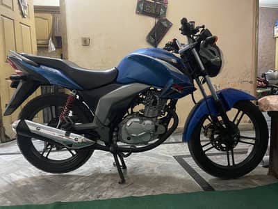 Suzuki GSX 125| Model 2023 | low mileage | Only Call Red Suzuki GS 150