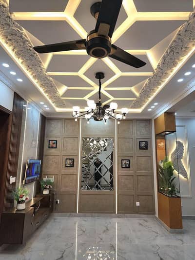 5 MARLA BRAND NEW ULTRA LUXURY HOUSE AVAILABLE FOR SALE AT THE PRIME LOCATION OF PARK VIEW CITY EXECUTIVE BLOCK