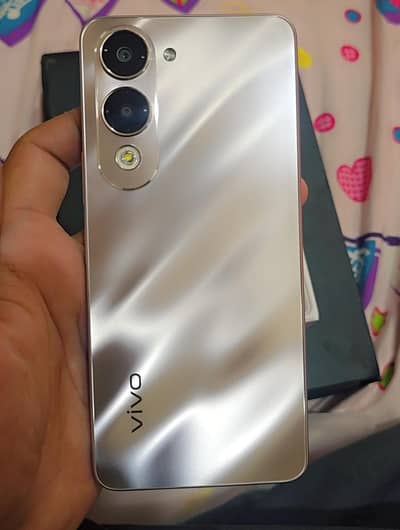 Vivo Y04