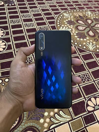 Vivo S1