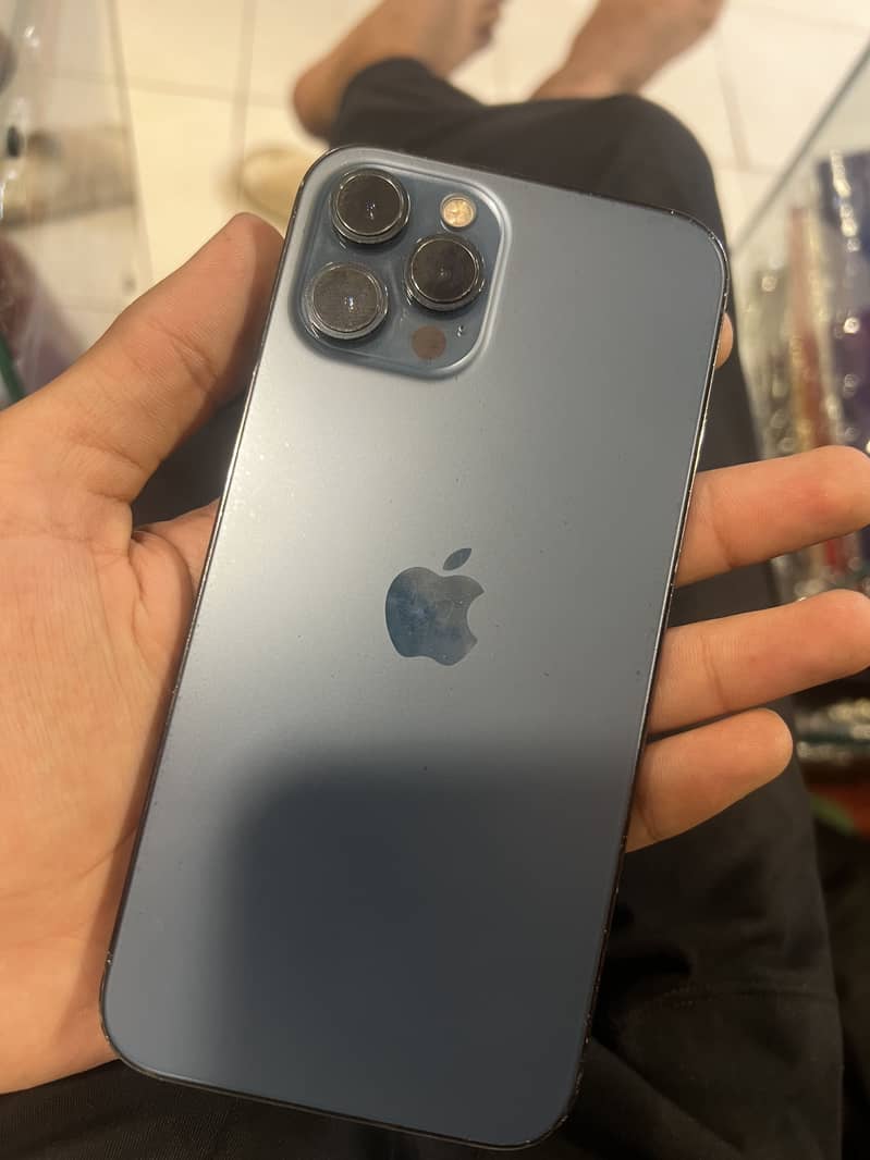 iPhone 12 pro max 1