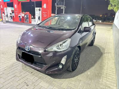 Toyota Aqua 2015