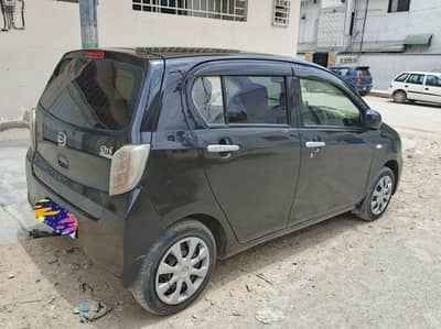 Daihatsu Mira 2012
