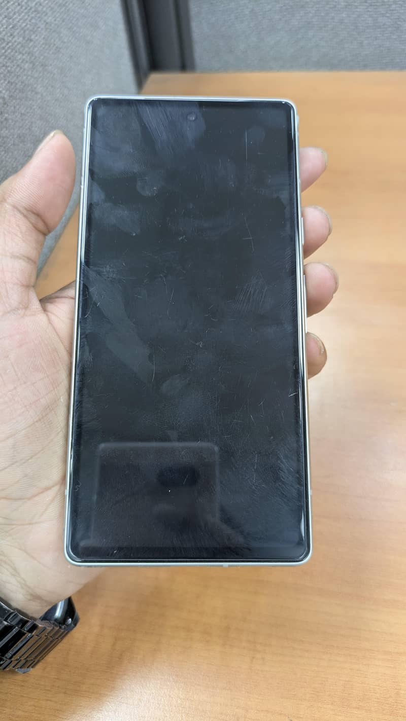 Google Pixel 7a 1