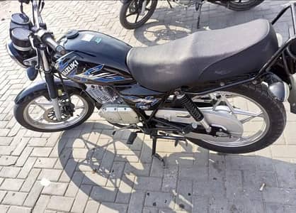 Suzuki GS 150 se