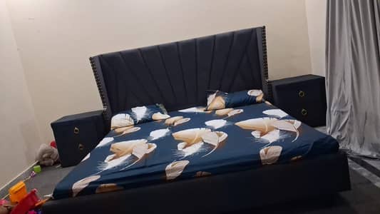 Almost New Luxury Bed Set with 2 Side Tables & Designer Mirror