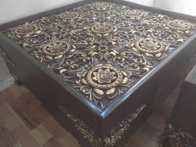 coffee table 3/3 feet.     03076833766