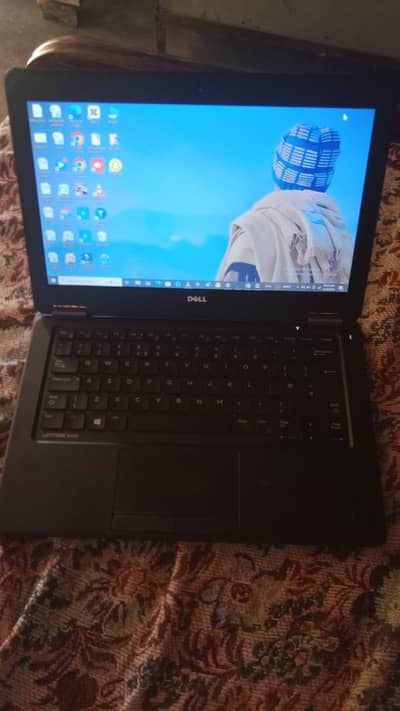Dell Lattitude E7250 / Core i5 5300U / all ok / windows 10 pro