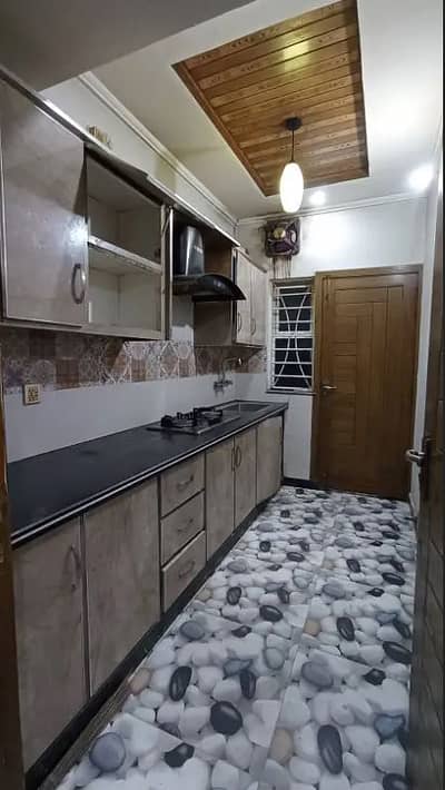 G 13 4.4 MARLA HOUSE AVAILABLE FOR SALE