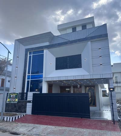 G 13.7 Marla House Available For Sale