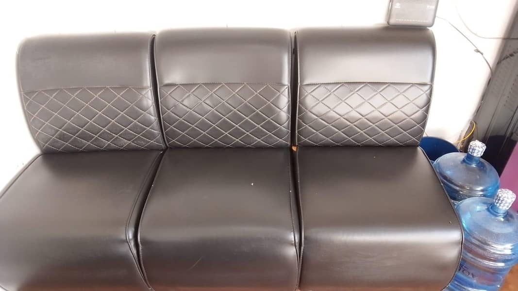 Chairs & Sofas 7