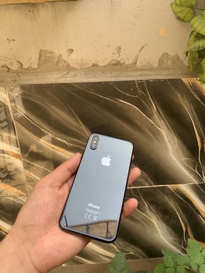 Apple iPhone XS