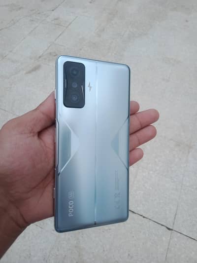 Xiaomi POCO F4 GT