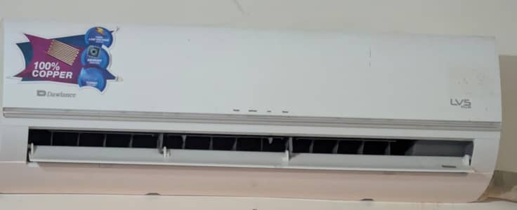 Dawlance 1.5 Tone Split AC 3 year used