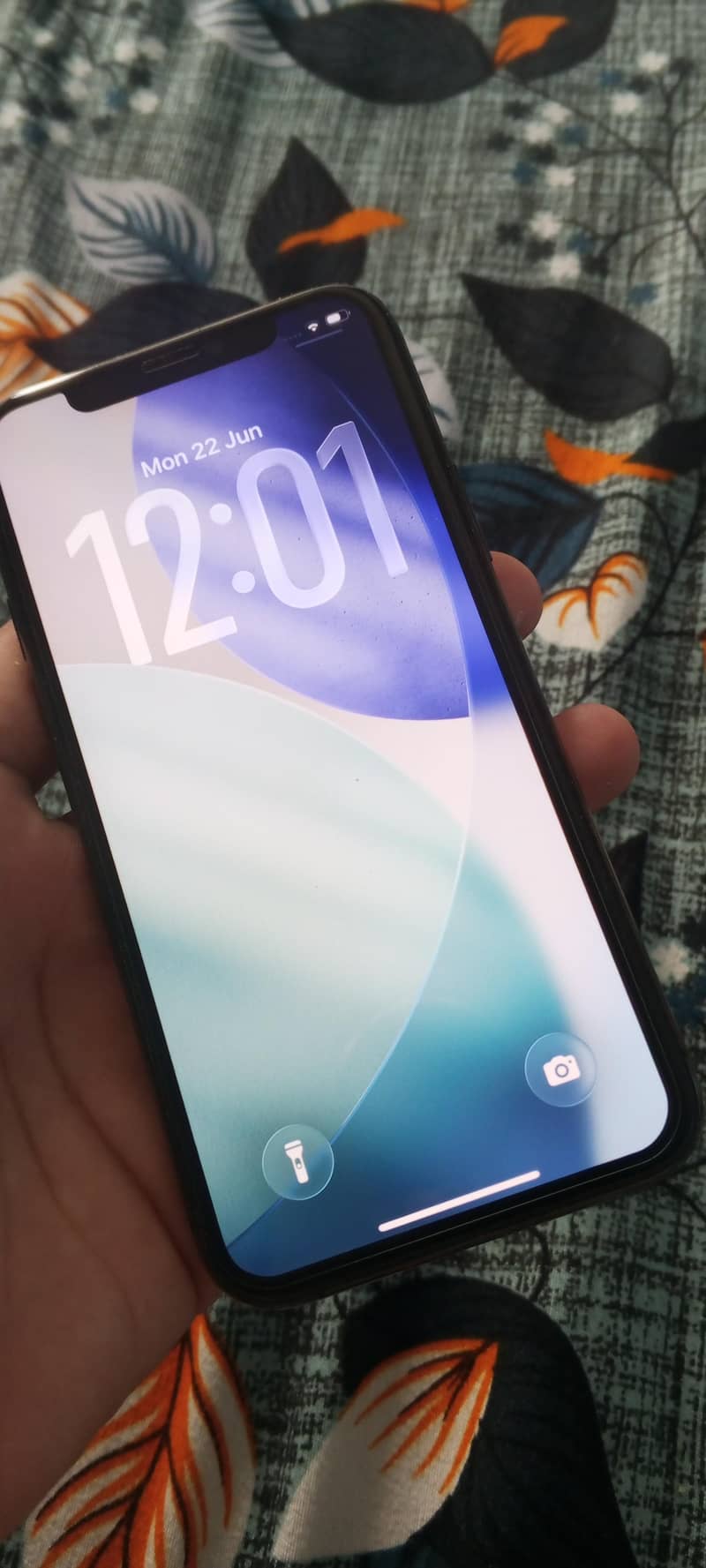 Apple iPhone 11 Pro 1
