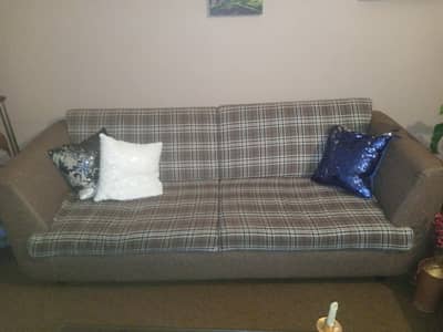 7 seater sofa in good condition