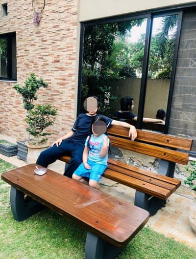 outdoor Bench and chair's