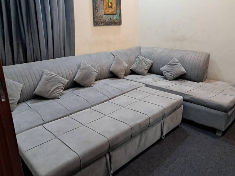 L shaped sofa combed 3