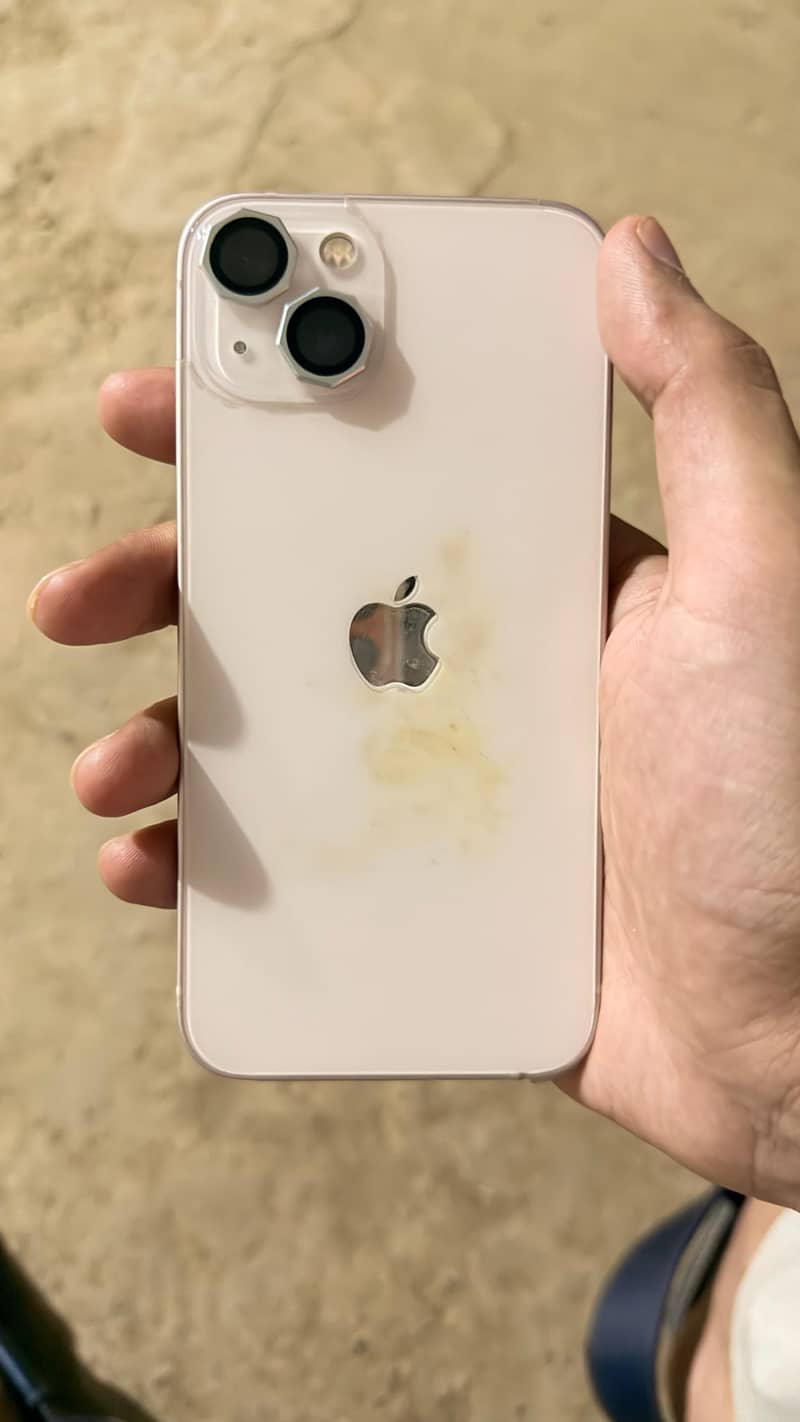 Apple iPhone 13 1