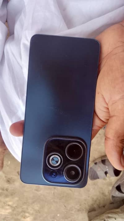 Infinix Hot 40i
