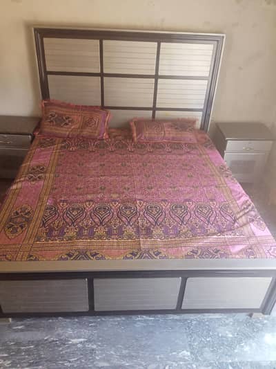Wooden Material Single Bed