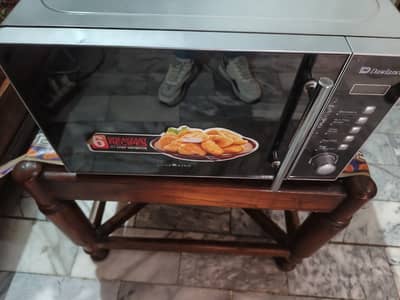 Dawlance microwave oven