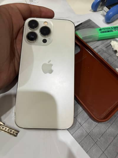 Apple iPhone 13 Pro