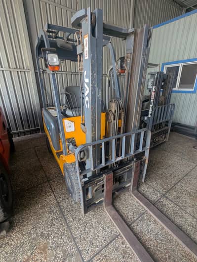 JAC FORKLIFTER FOR SALE IN MINT CONDITION