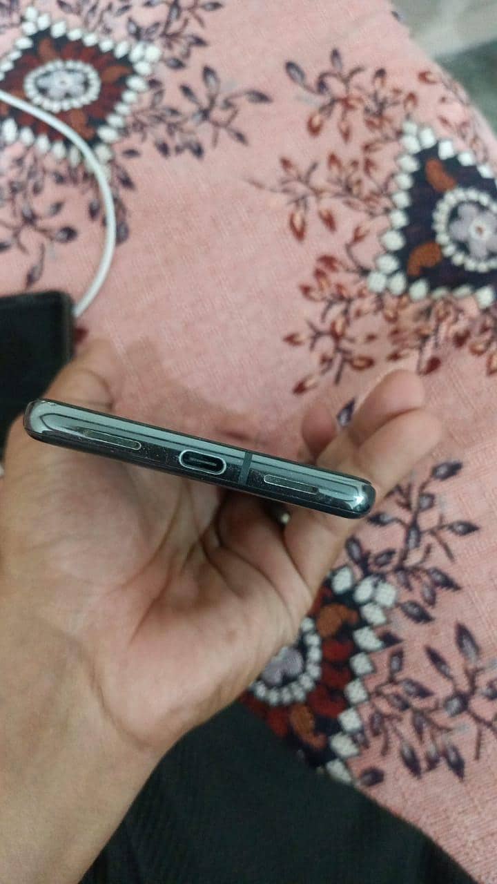 Google Pixel 7 Pro 2
