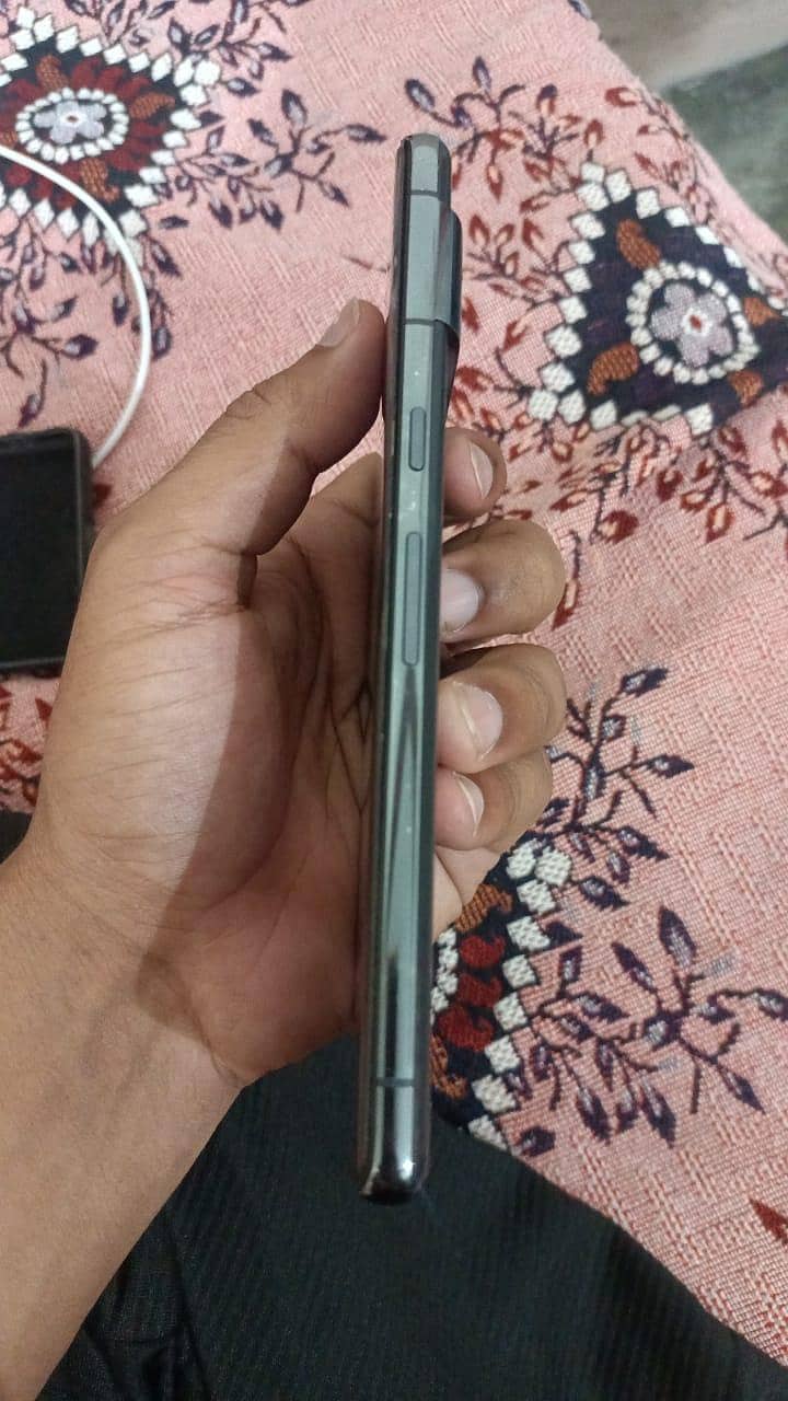 Google Pixel 7 Pro 4