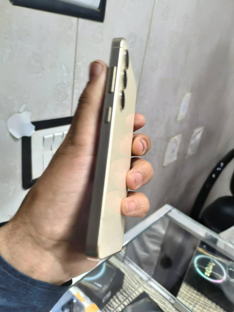 Samsung s24 2