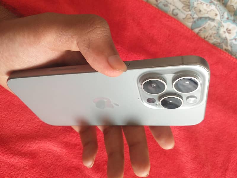 15 PRO , MINT CONDITION 3