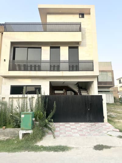 Beautifull House Ready To Move For Sell On Installments