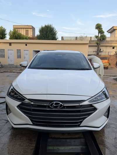 Hyundai Elantra 2021