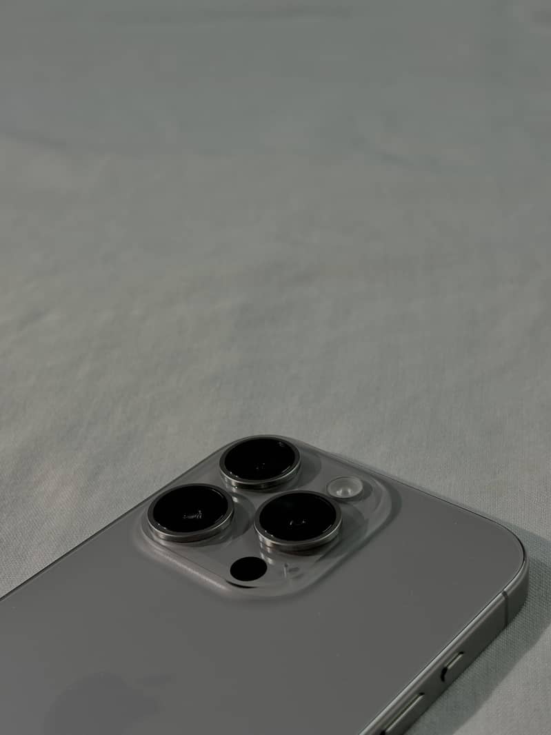 iPhone 15 Pro 1