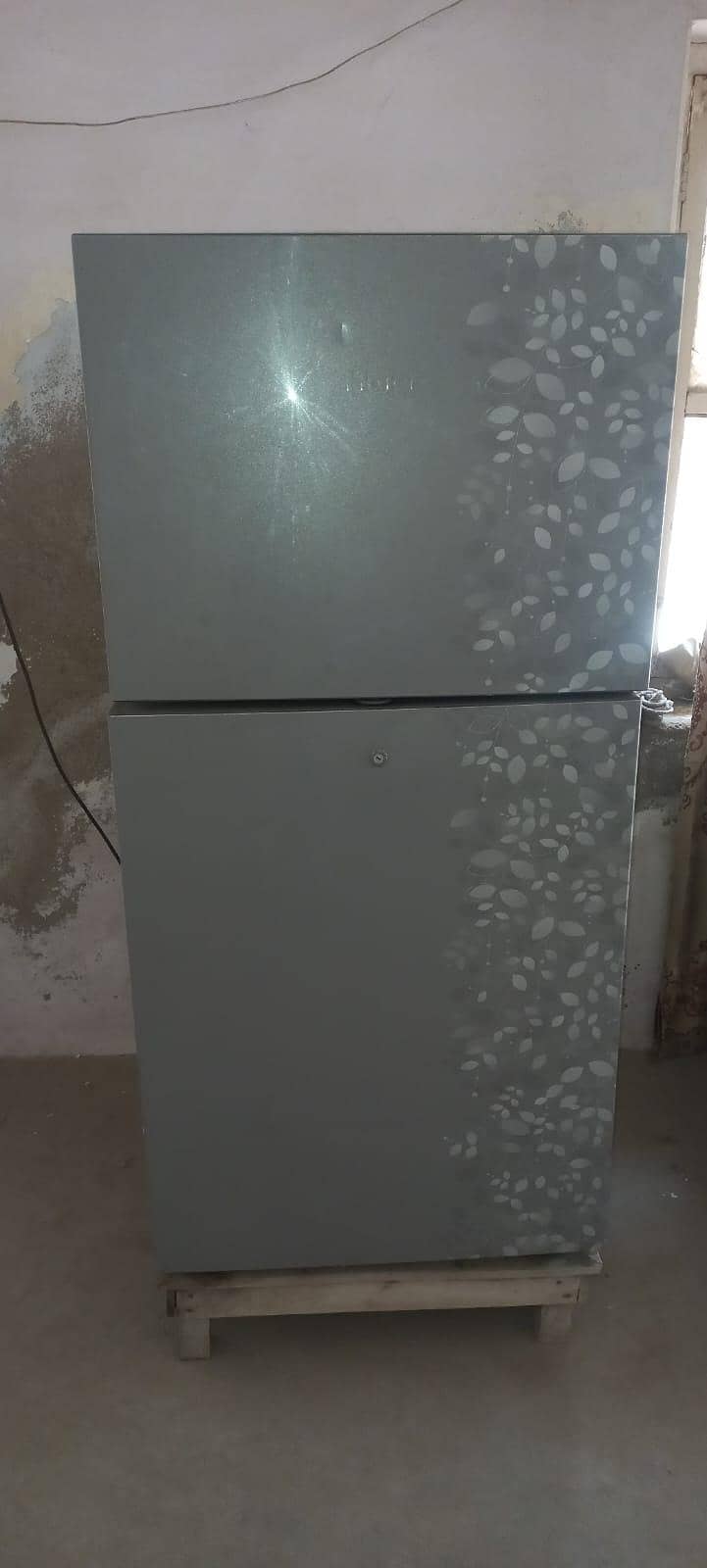 refrigerator 0
